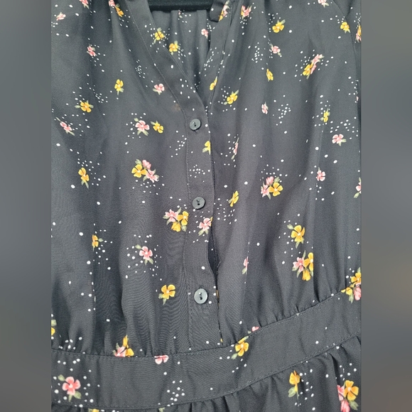 Floral long sleeved dress, size small - Picture 2 of 16